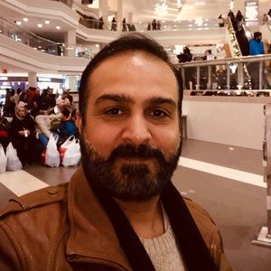 Meet your Posher, Maulik